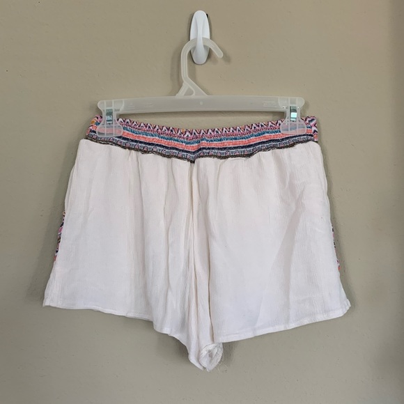 XHILARATION BOHO PINK SHORTS - Picture 3 of 5